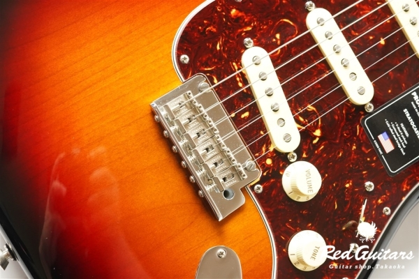 American Professional II Stratocaster - 3-Color Sunburst